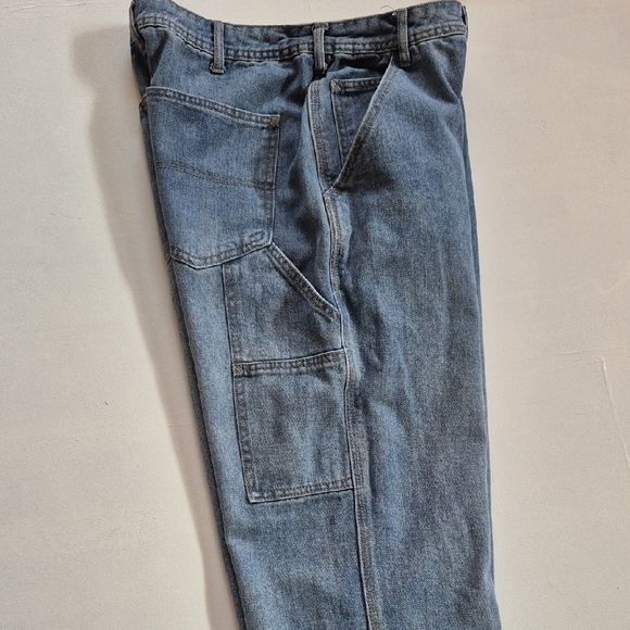 Fashion Nova Blue Jeans - Picture 3 of 4